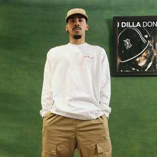 歌曲Hey DESIGN COZMINE TEE白色长袖 经典 SERIES 矿客兄弟