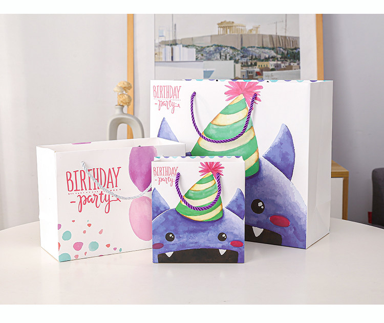 Happy Birthday卡通礼品袋可爱小恶魔手提纸袋生日回礼袋礼物袋子,节庆用品/礼品,糖盒/糖盒配件,淘宝优惠券,粉丝福利购,淘宝优惠卷