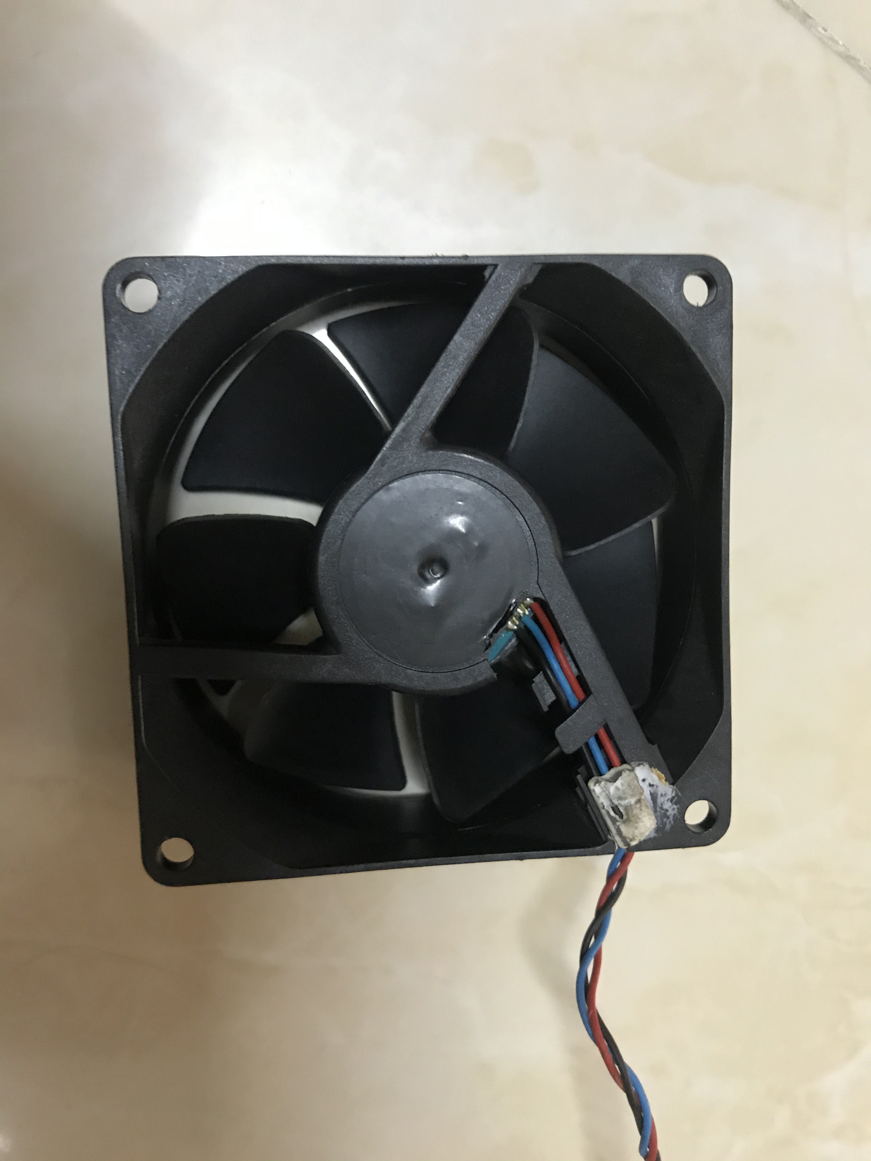 optoma奥图码HD26 / HD260S投影机风扇 SUNON MF75251V1-Q000-G99