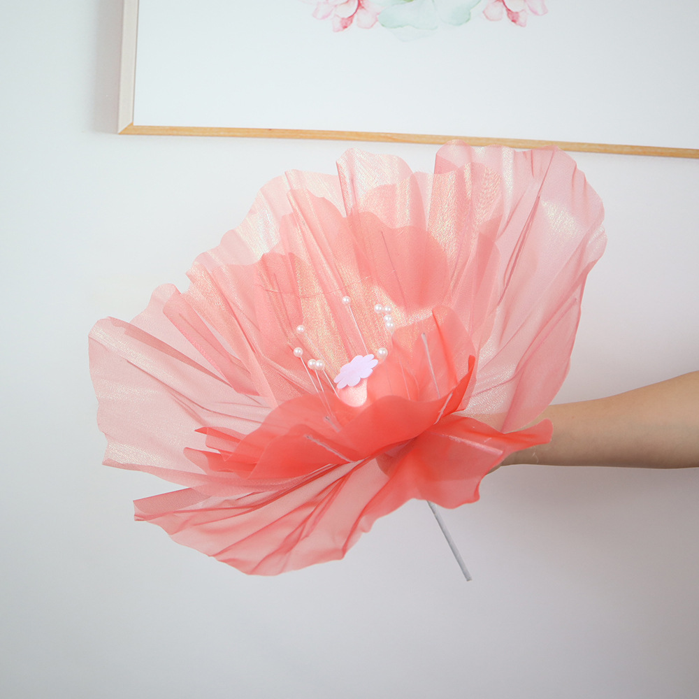 真丝花橱窗美陈摆件纱花t台装饰