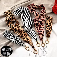 Leopard Queen Van Ribbon Điện thoại di động Dây treo cổ Nữ Kẻ sọc Điều khiển Khăn dài Treo Chuỗi có thể tháo rời Vòng đeo tay ngắn Apple - Vòng đeo tay Clasp vòng tay đôi