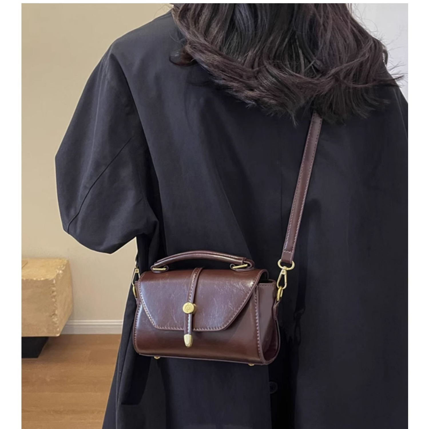 咖色超火马鞍包女式2025新款