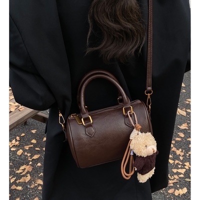 超火秋冬手提圆筒包女式斜挎小包