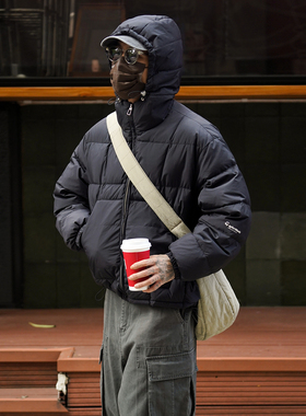 冬季户外机能风白鸭绒冲锋连帽羽绒服日系复古情侣保暖面包服外套