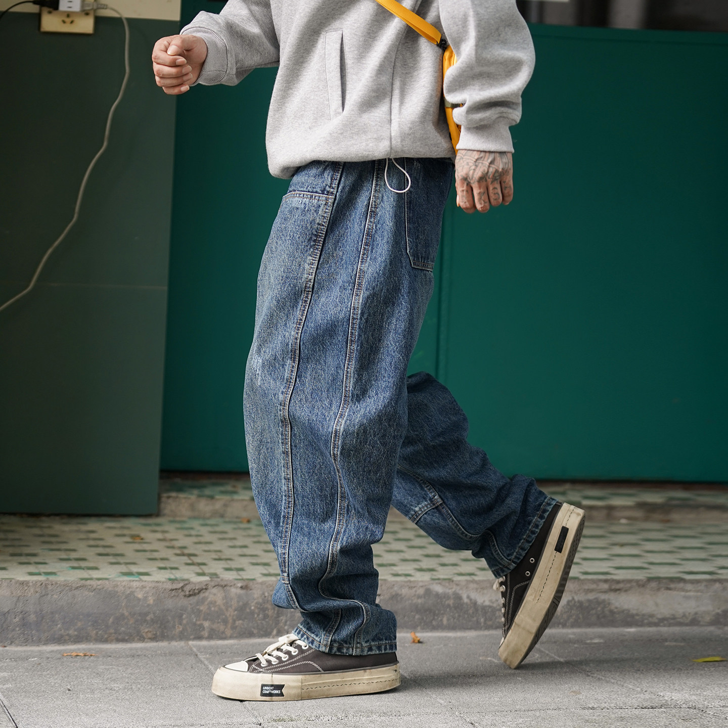 日系复古水洗锥形伐木弯刀牛仔裤