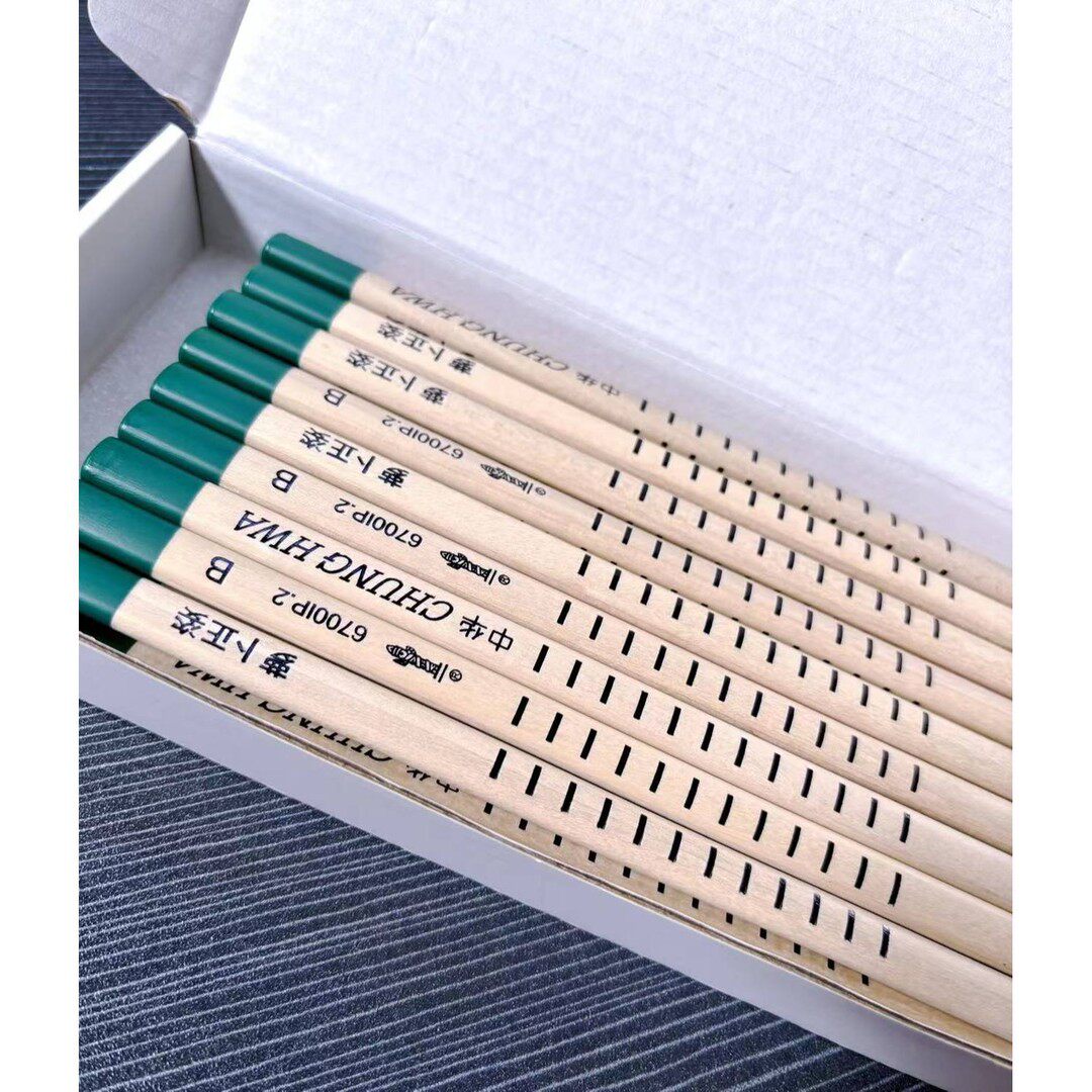 【萝卜正姿粗铅笔】中华/小学生粗三角矫正握笔/原木无铅毒顺滑