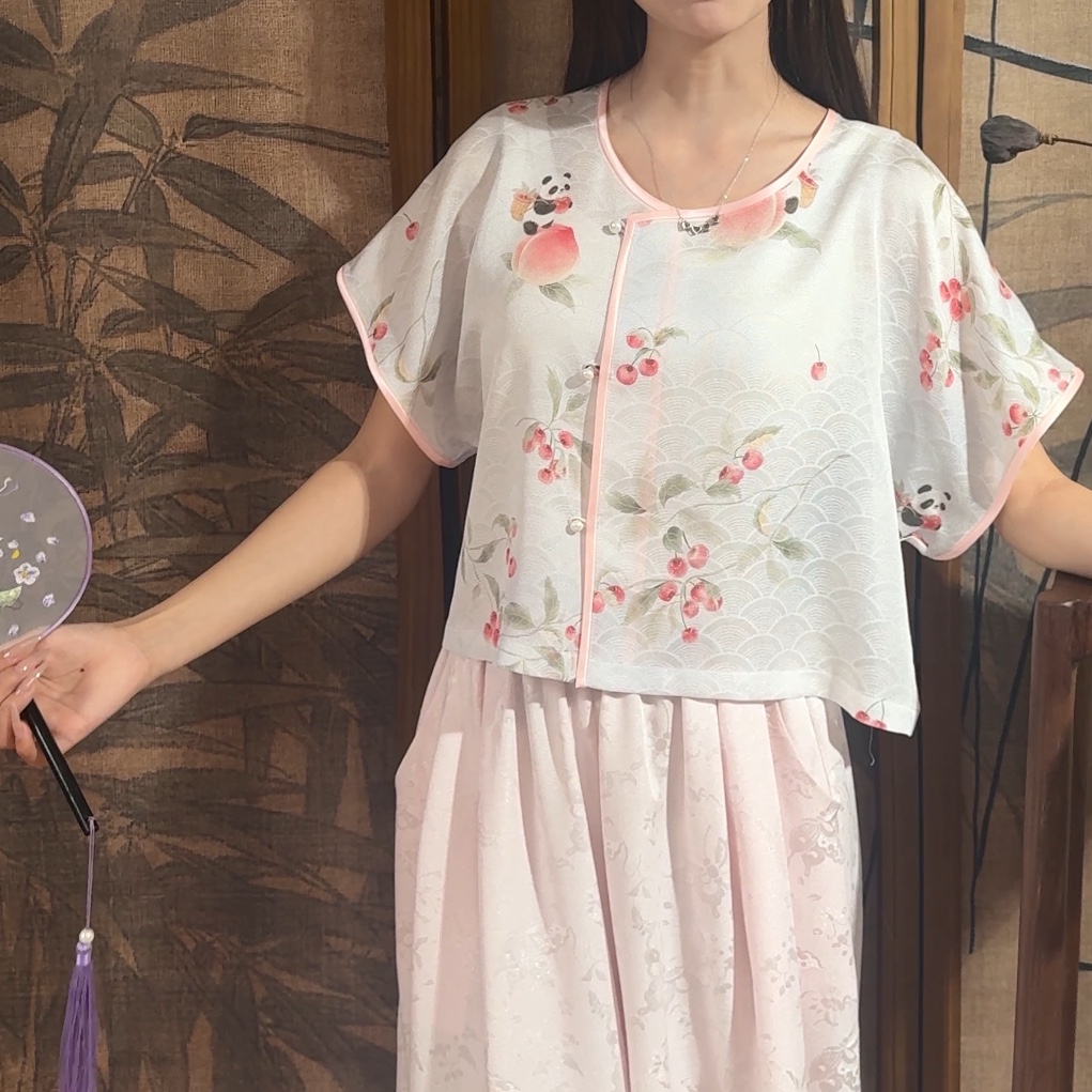 张国权四经绞罗唐褙子荔枝猫咪绣球熊猫小上衣桑蚕丝新中式国风款