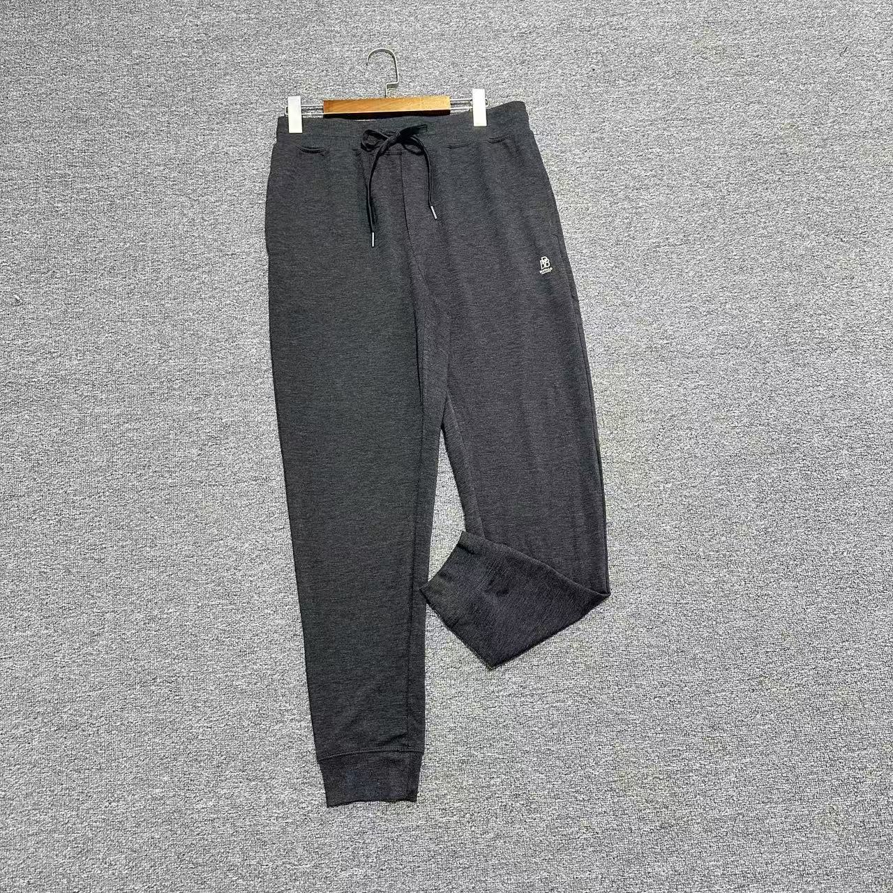 M8004新款深灰色简约小标束脚卫裤抽绳软糯垂感休闲卫裤