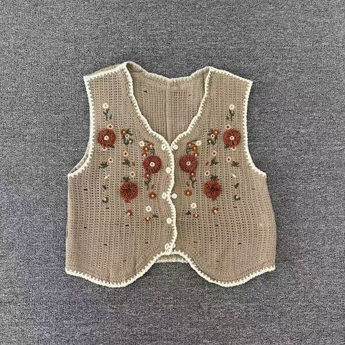 K3114新款森系立体钩花针织马甲女卡其色V领无袖撞色叠穿外搭上衣