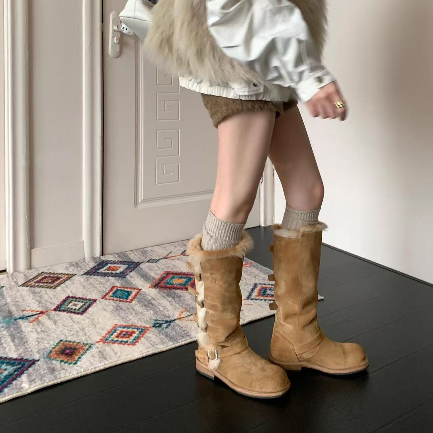 俄式真皮皮带扣长筒雪地靴女保暖