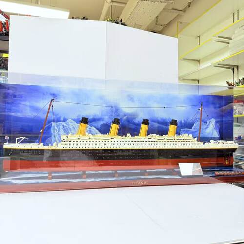 （二手）乐高10294泰坦尼克号高难度创意男女益智船模型积木玩具