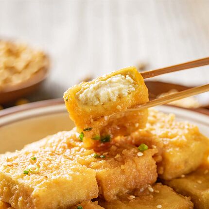 鲜包浆豆腐油炸小吃半食品云南石屏爆浆豆腐串商用批发臭豆腐