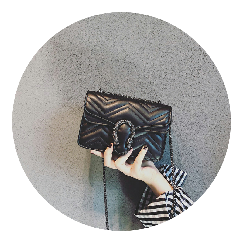 品牌折扣店香港潮牌包包浪漫三葉草斜挎限定包包女2019新款洋氣法在類目 服飾配件/皮帶/帽子/圍巾, 帽子中 - 來自Buy2taobao.com提供專業的淘寶代購服務