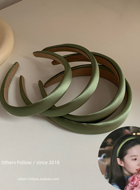 【Follow】许红豆刘亦菲同款春夏款绿色缎面质感宽边高颅顶发箍