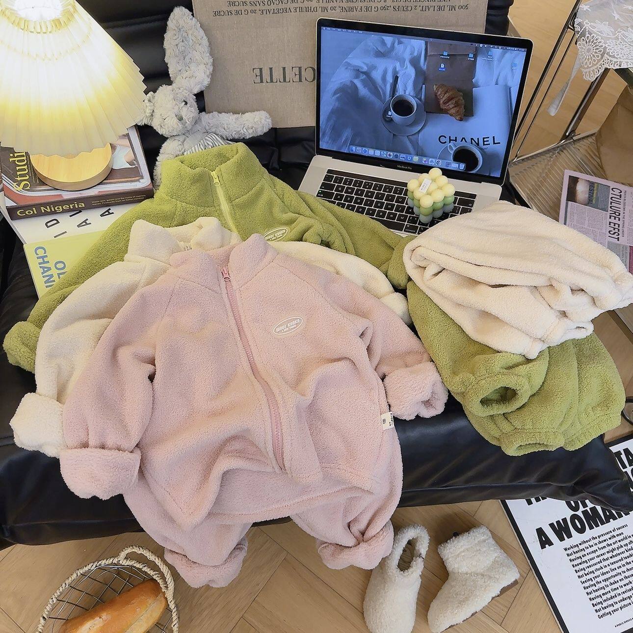 炸街云朵绒儿童秋冬立领套装双面绒毛毛衣男童女童软糯加绒厚