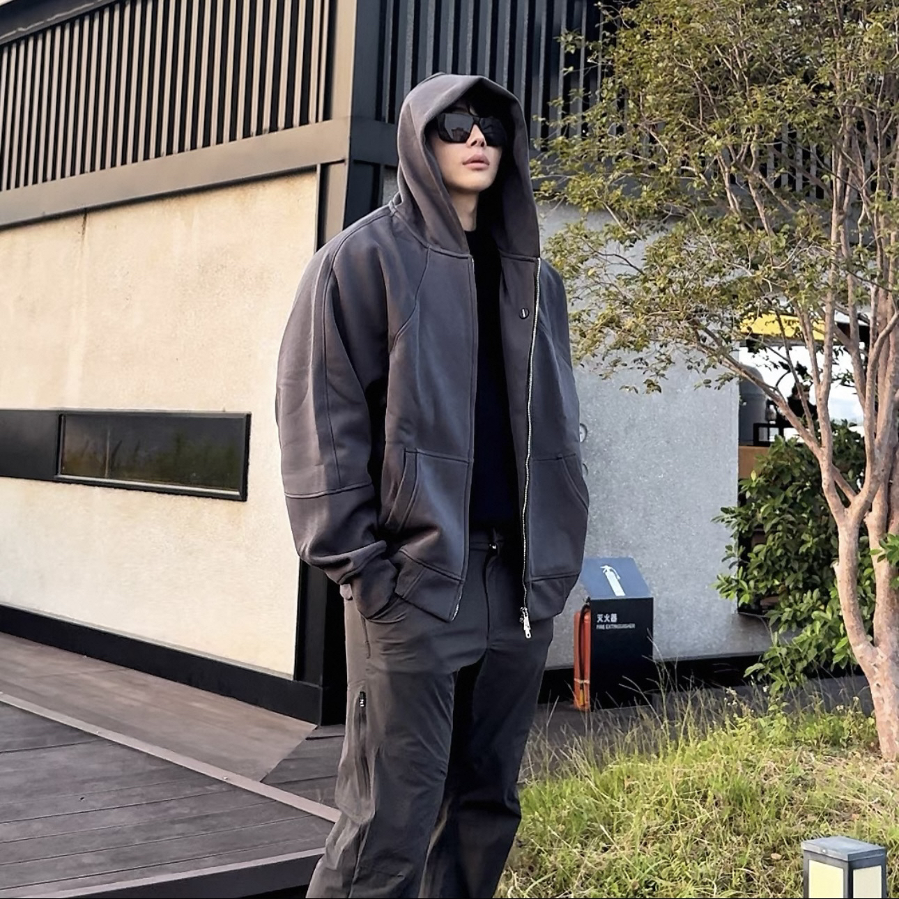 Light Weight春季新品550g连帽显壮短款拉链重磅廓型cleanfit卫衣