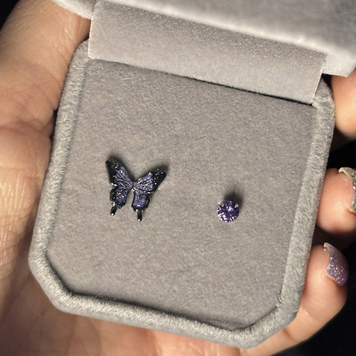 【定制款】永夜紫色蝴蝶耳钉女耳骨钉小巧迷你耳环925银耳饰2025