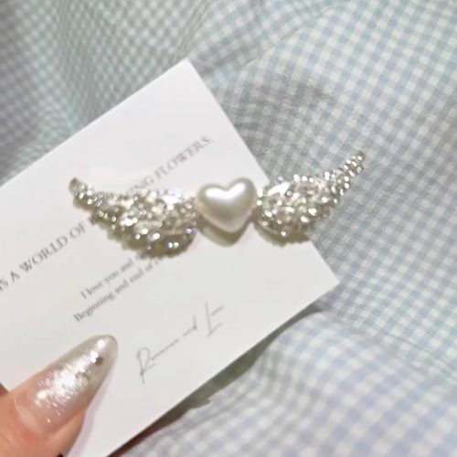 亮闪闪~立体爱心翅膀珍珠边夹女中长发夹子发饰甜酷风刘海夹发卡