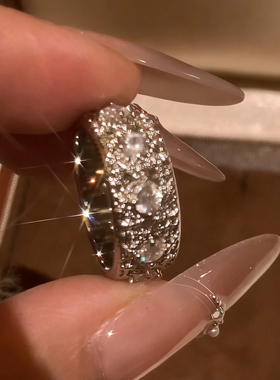 爆闪！满钻宽边戒指女闪钻食指戒宽版高级感百搭小众设计闭口指环