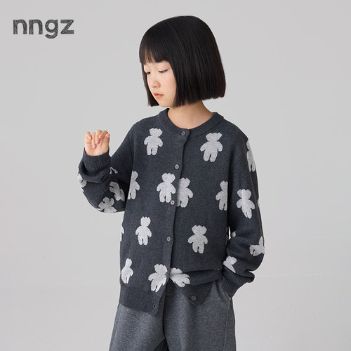 NNGZ设计师风女童满印玩偶毛衣开衫2026秋季新款儿童含羊毛针织衫