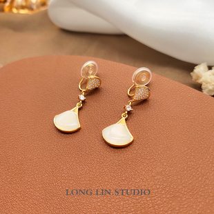 耳夹无耳洞2025年新款 潮无痛扇形猫眼石耳坠百搭轻奢高级感耳饰女