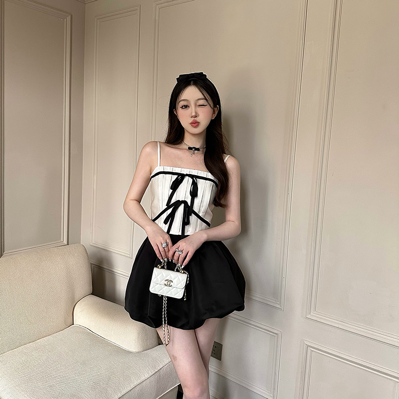 XIAsNan夏夏 蝴蝶结绑带吊带抹胸上衣 拼色黑白法式短款修身背心