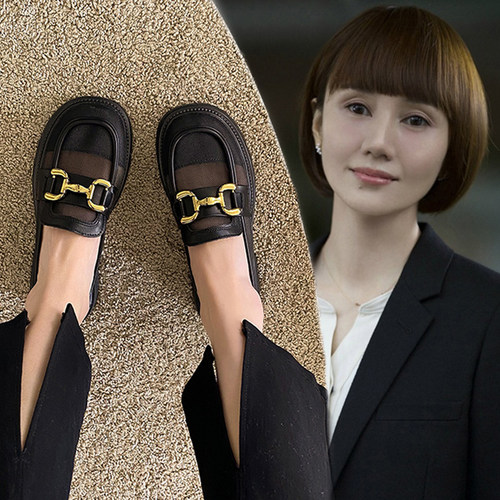 2026英伦风镂空透气单鞋子