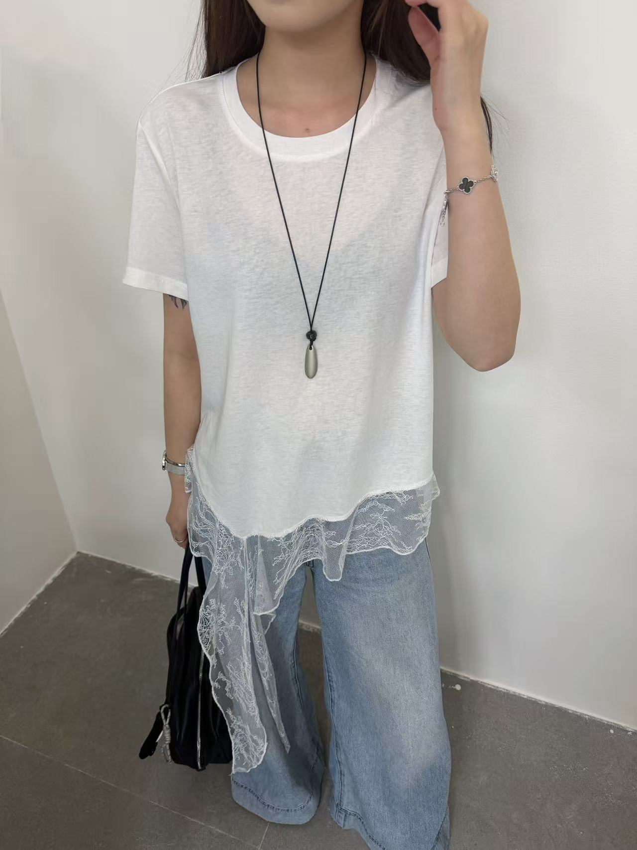 欧货夏季新款独特圆领下摆不规则网纱拼接短袖T恤女上衣8500