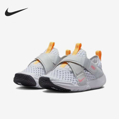 Nike耐克夏休闲透气网面鞋