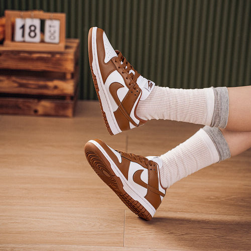NIKE耐克女鞋26春DUNK白棕低帮复古板鞋轻便休闲运动鞋IM6572-101