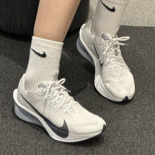 Nike耐克女鞋ZoomX VaporFly NEXT% 4马拉松碳板跑步鞋HF6412-100