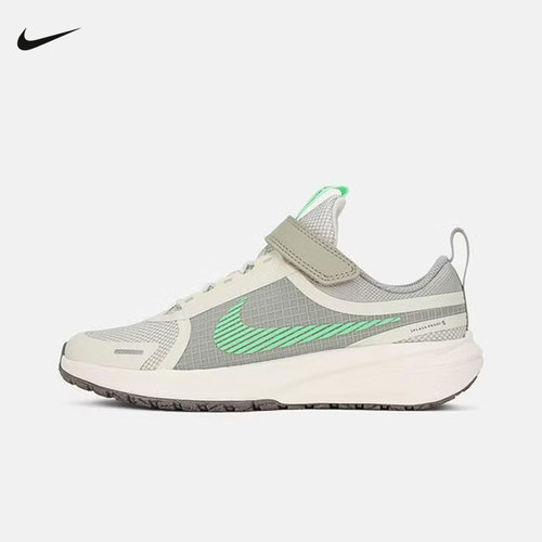 NIKE耐克男女童鞋小童STAR RUNNER UTILITY户外跑步鞋IO2336-300