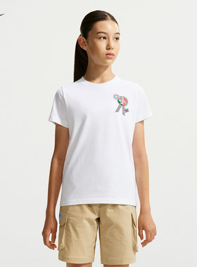 NIKE耐克童装夏季新款女大童短袖绶带奖章贴饰棉质T恤 IW1395-100