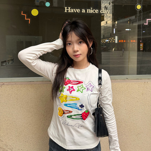 MOKACME 原创设计秋季女打底衫贴纸发夹饰品趣味印花弹力修身长袖