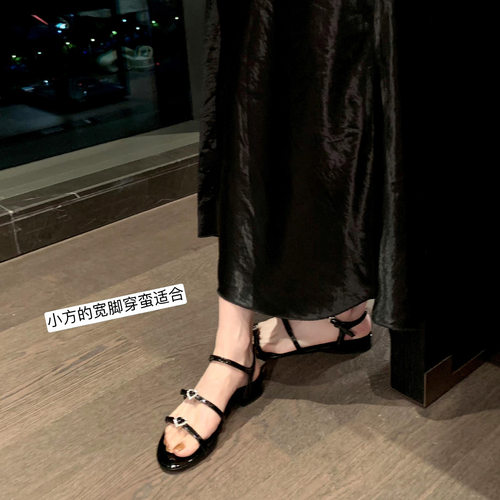 羊皮版~圆头双一字带爱心钻扣可调节平底凉鞋女真皮粗跟高跟凉鞋