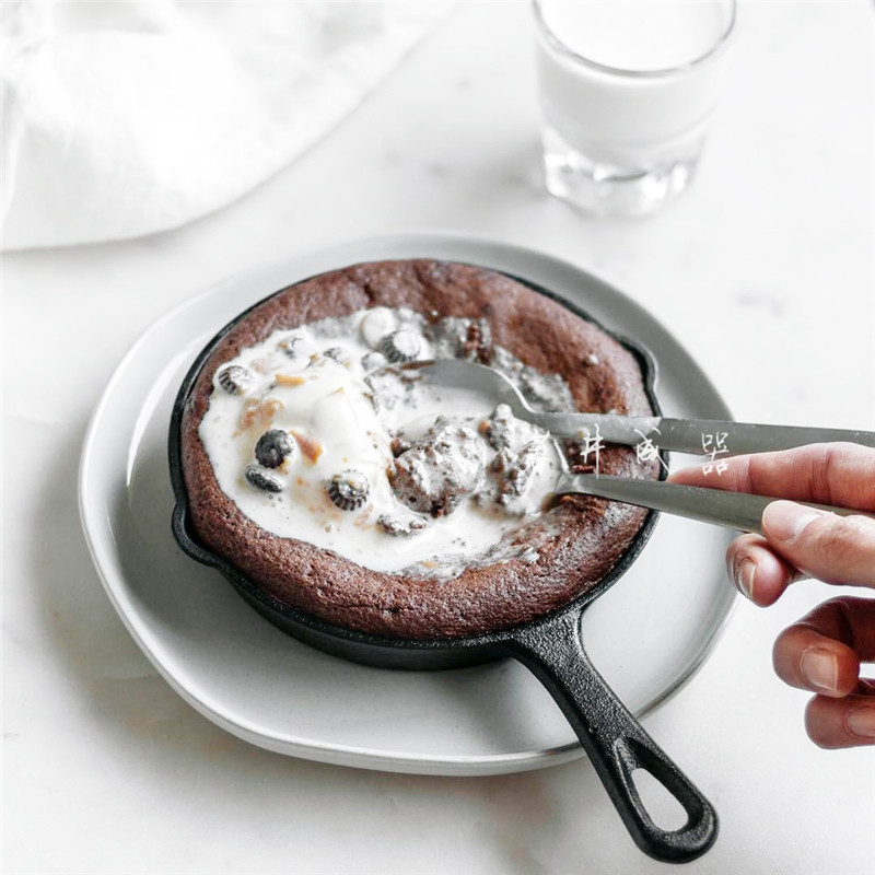 岩井成器 出口日本鑄鐵平底荷蘭松餅煎鍋無塗層牛排鍋煎蛋煎餅鍋在類目 廚房/烹飪用具, 烹飪用具, 鍋具/煲/燒水壺, 煎鍋/平底鍋中 - 來自Buy2taobao.com提供專業的淘寶代購服務