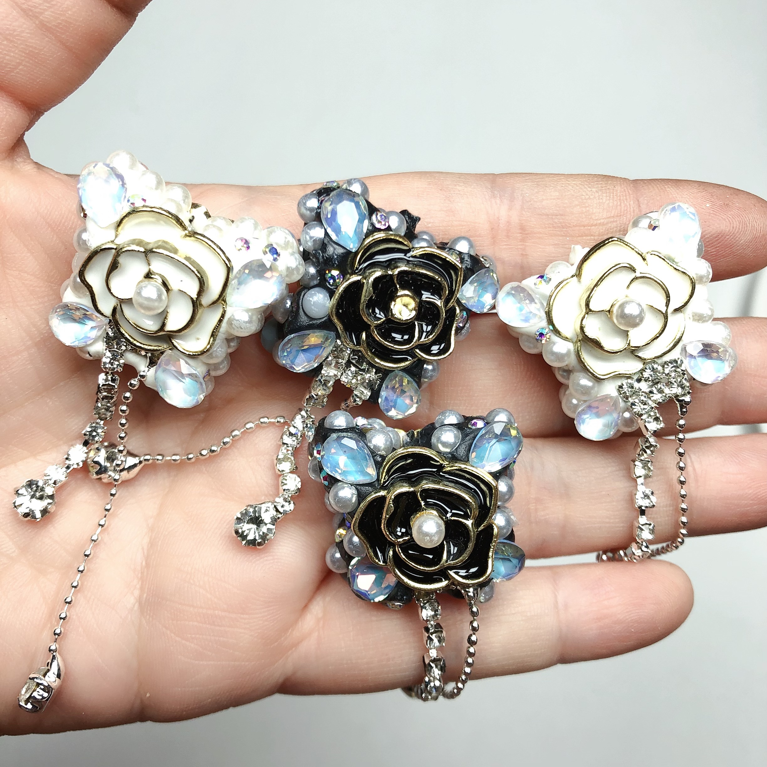 E26约3CM蝴蝶合金花手机链珠子 4个 diy手工材料配件满30包邮