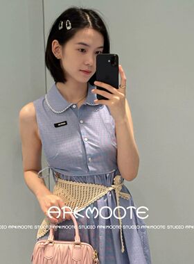 蓝格纹单排扣收腰抽绳无袖连衣裙
