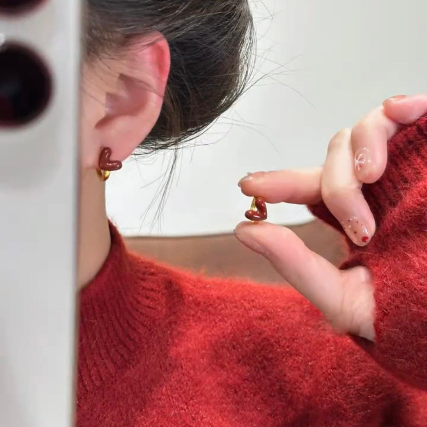 复古红色滴釉爱心耳扣精致小巧百搭高级感耳环女轻奢气质新年耳饰,饰品/流行首饰/时尚饰品新,耳环,淘宝优惠券,粉丝福利购,淘宝优惠卷