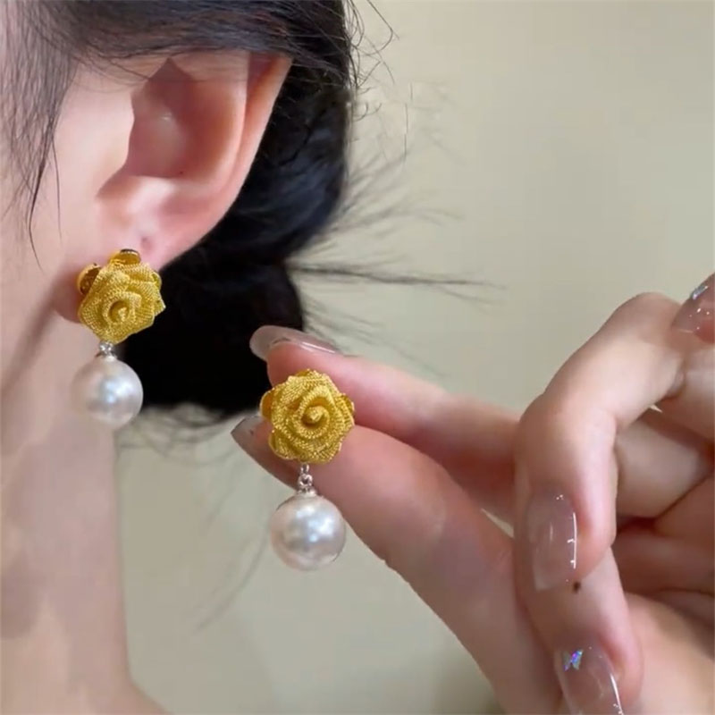 优雅气质玫瑰花珍珠耳环