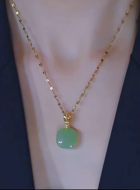 绿色小方糖吊坠项链女