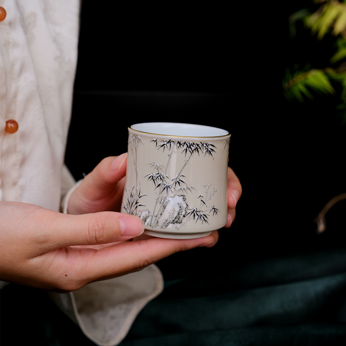 小谦山房墨彩雪竹主人杯