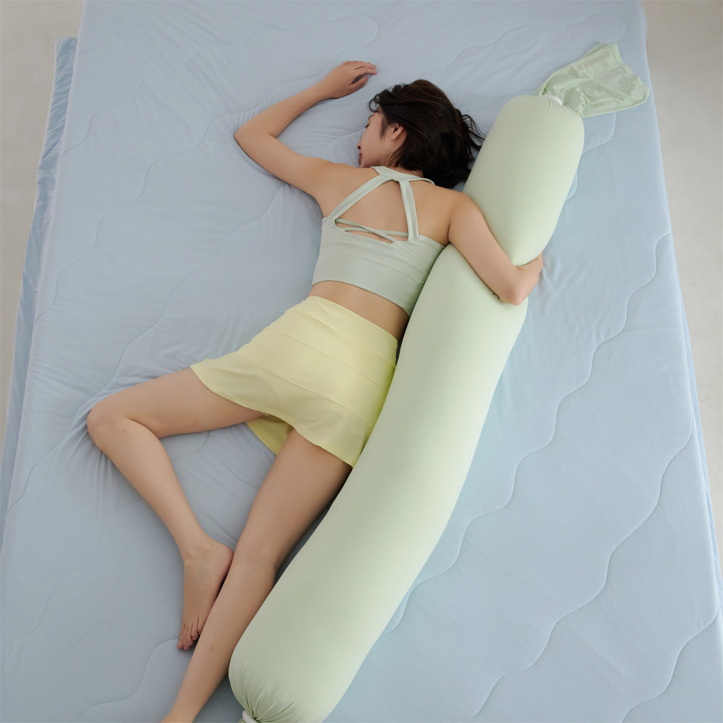 女生睡觉夹腿抱枕多功能亲肤