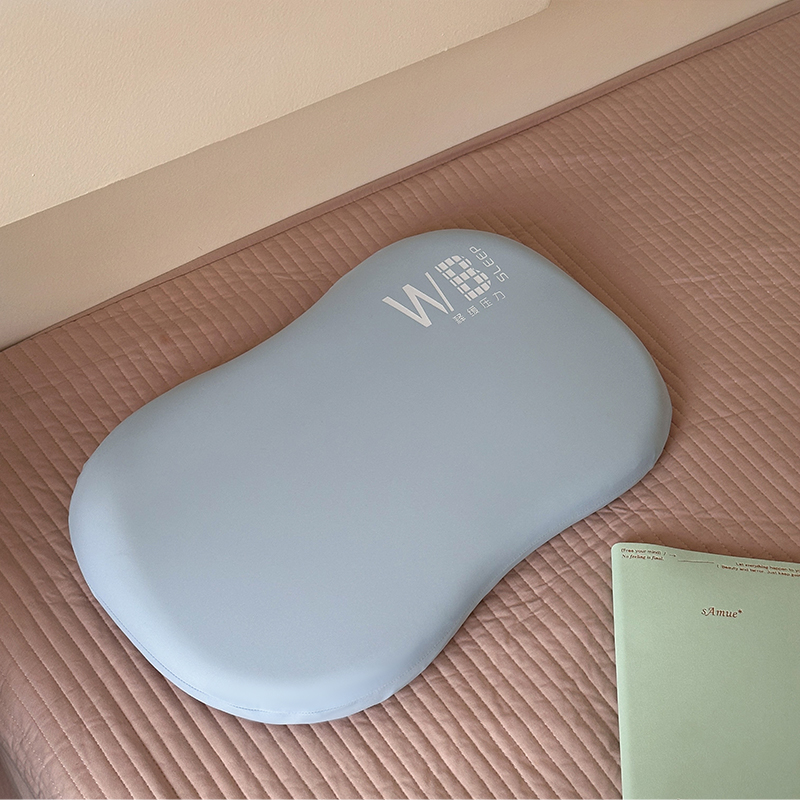 解压胶囊型零压慢回弹记忆枕