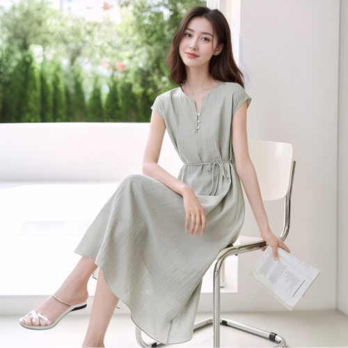 夏日度假气质中长裙2026新款舒适轻薄透气系带显瘦连衣裙女A5063