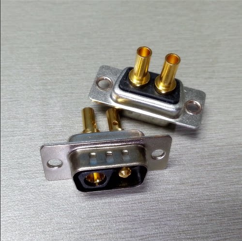 打线式2V2公头连接器2W2混装冷压打端子插头2芯大电流D-SUB连接器