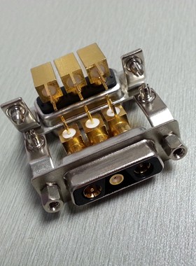混装D-SUB射频同轴3V3母头插座 带支架弯脚焊板式3V3母座连接器