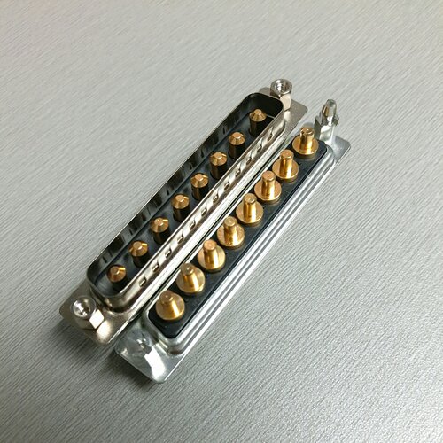 8W8公座直插焊板大电流连接器 8芯公头D-SUB混合大电源180度直插