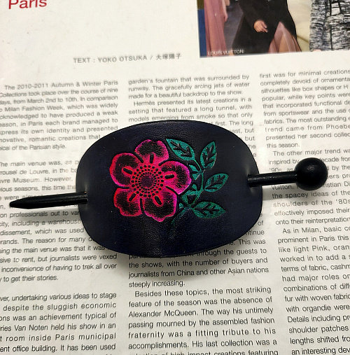 皮雕压纹人工彩绘仿皮花朵图案发叉 复古风发簪 盘头发饰