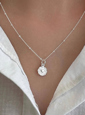 s925纯银小圆牌爱心项链女ins夏甜美轻奢简约编织花边桃心锁骨链